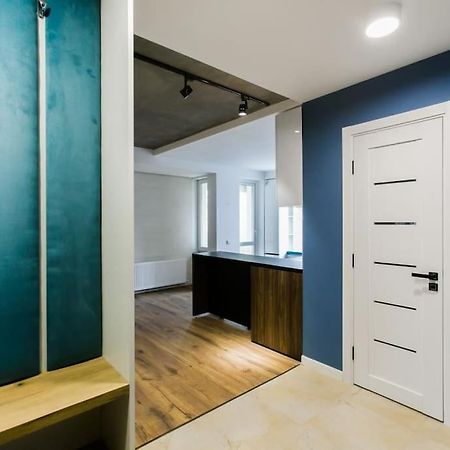 Lev Tolstoi Studio Apartment Chisinau Exterior photo